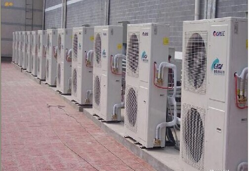 餐厅中央空调机外机